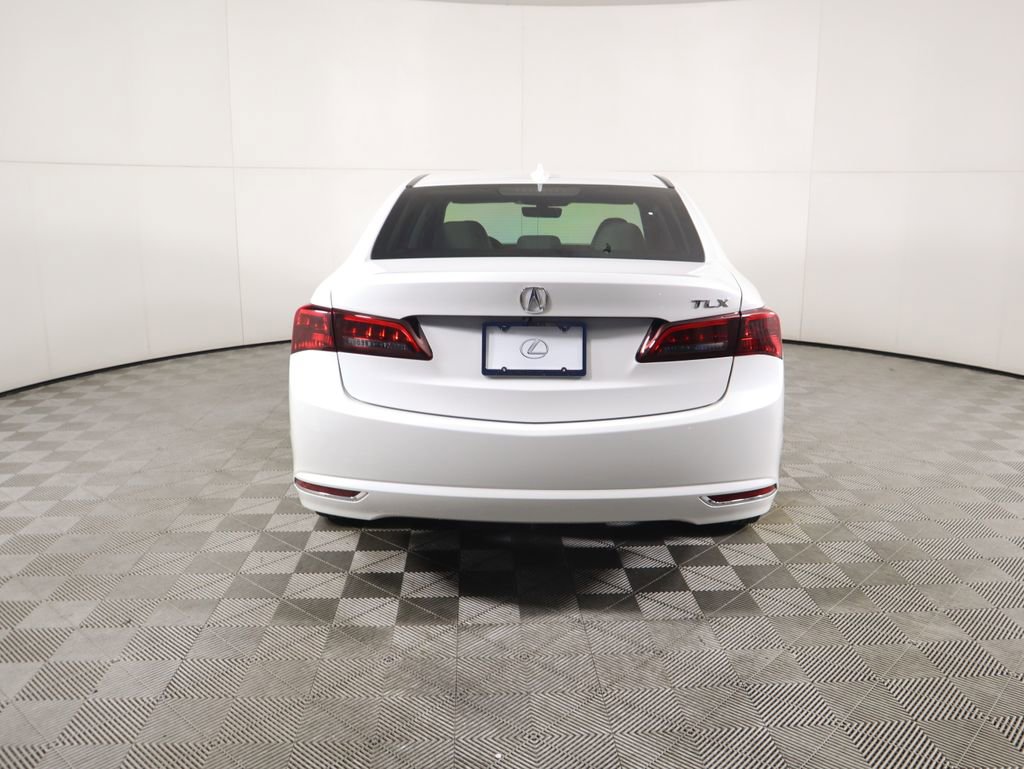 Used 2015 Acura TLX w/ Technology Package image 6
