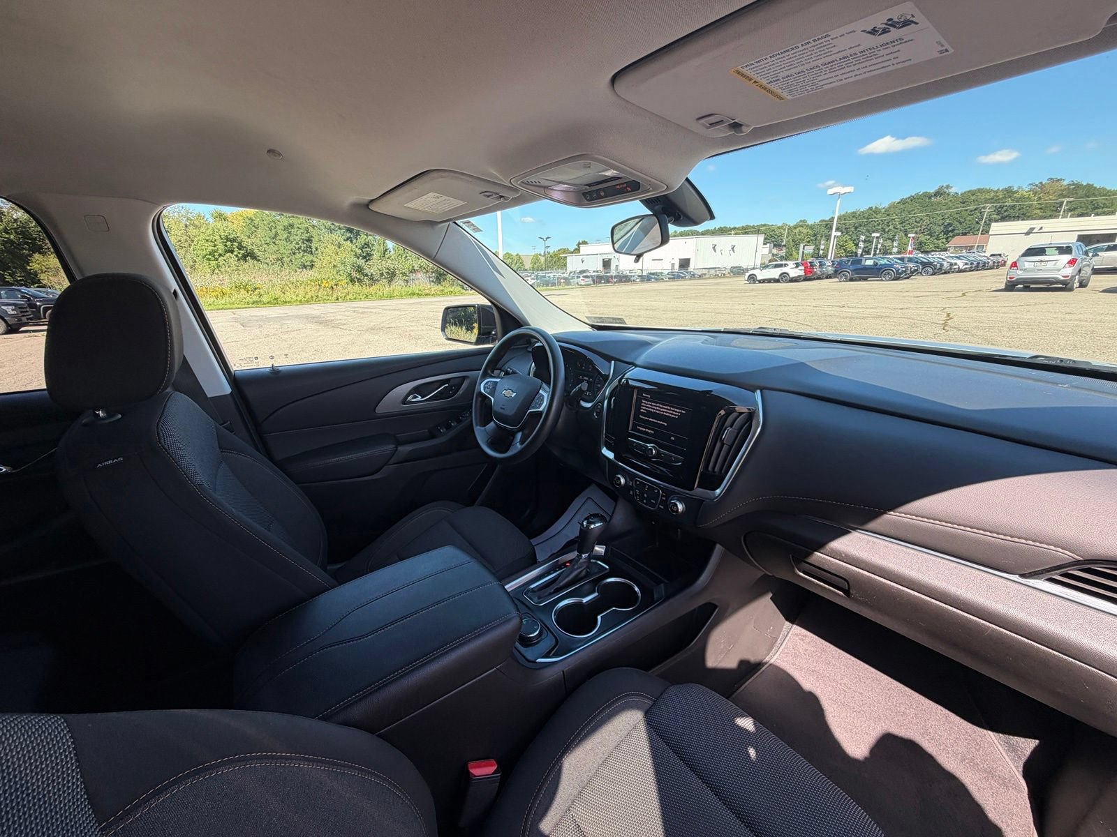 Used 2020 Chevrolet Traverse LS AWD/4WD image 39
