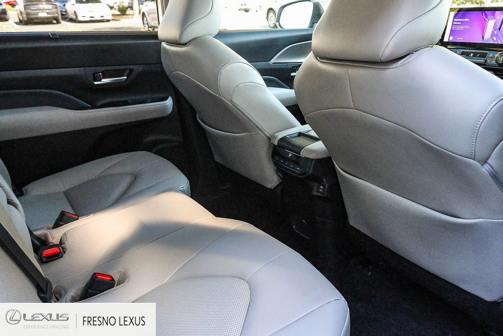 Used 2024 Toyota Grand Highlander XLE image 13