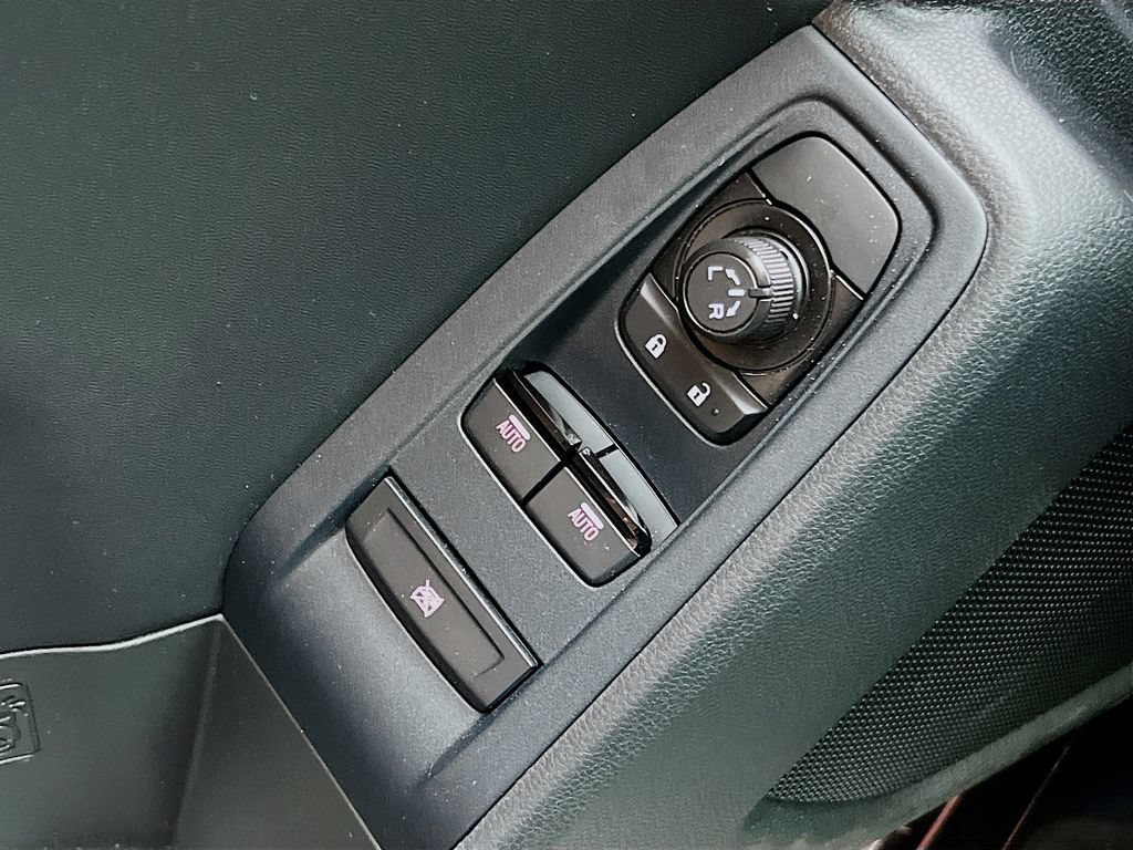 Used 2025 Toyota GR86 Premium RWD image 17
