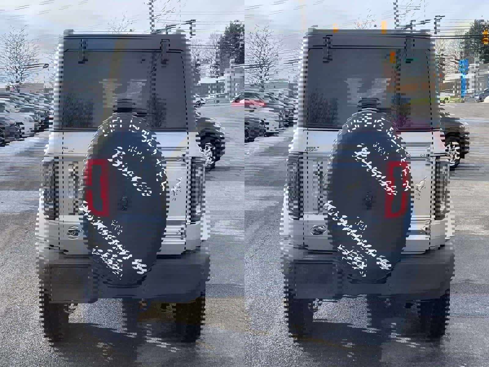 Used 2023 Ford Bronco Outer Banks image 4