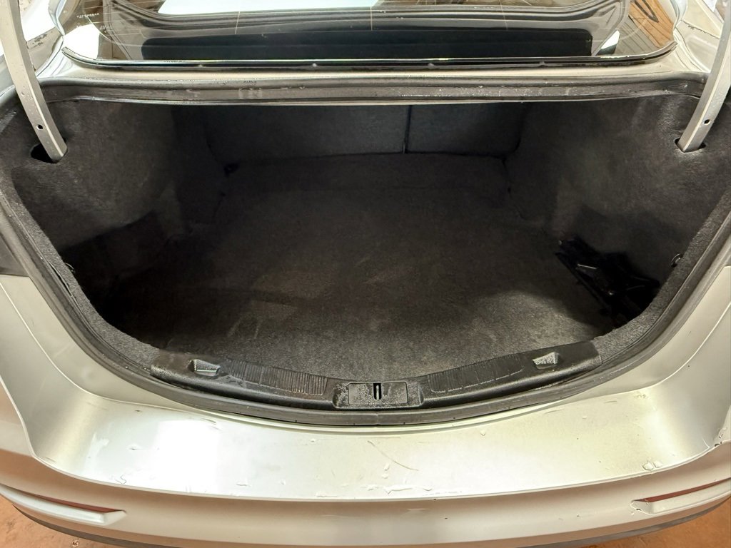 Used 2019 Ford Fusion S image 11