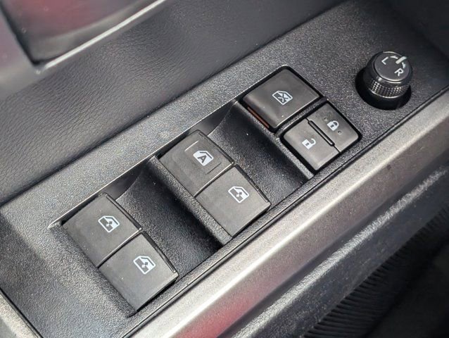 Used 2019 Toyota Tacoma SR5 image 18