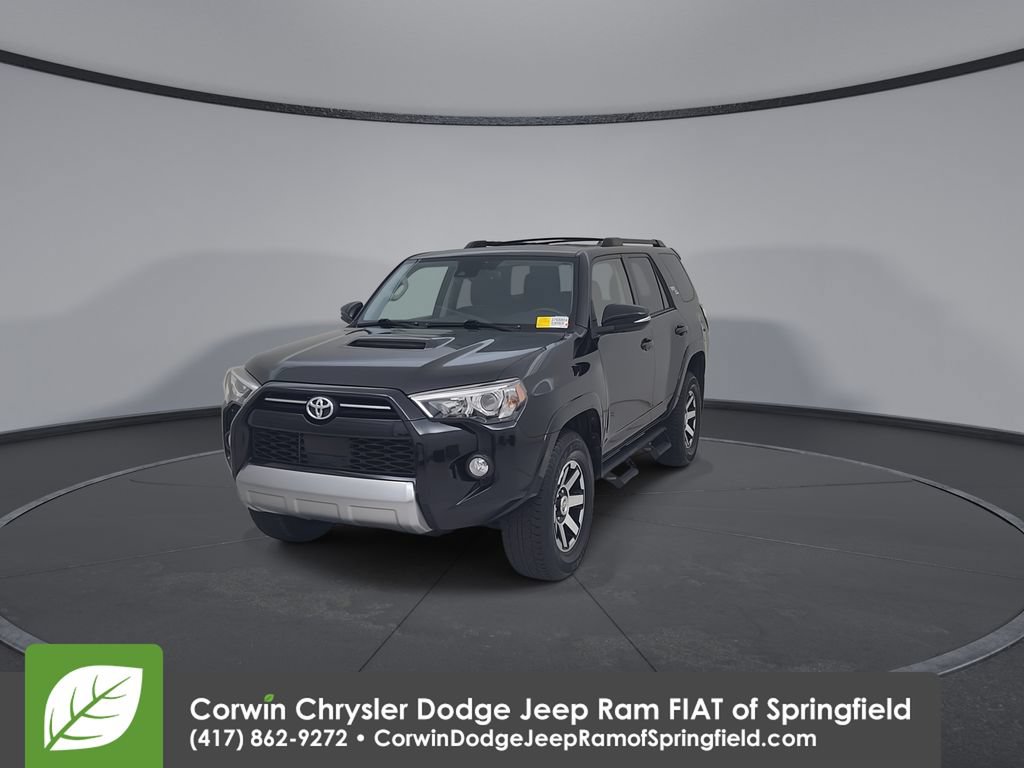 Used 2020 Toyota 4Runner TRD Off-Road Premium w/ Moonroof Package AWD/4WD image 6