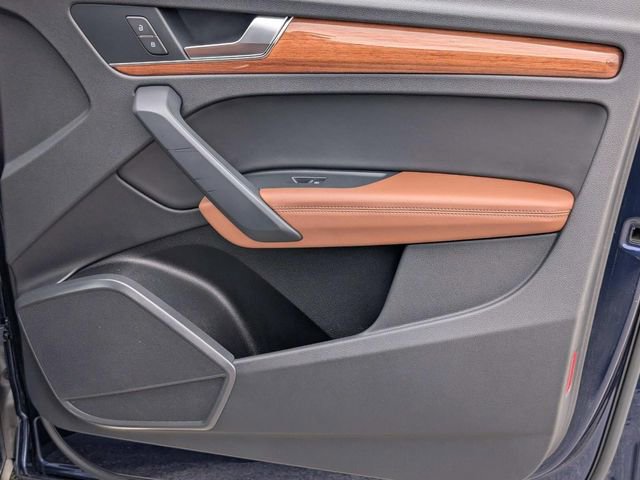 Used 2021 Audi Q5 2.0T Premium Plus w/ Premium Plus Package image 23