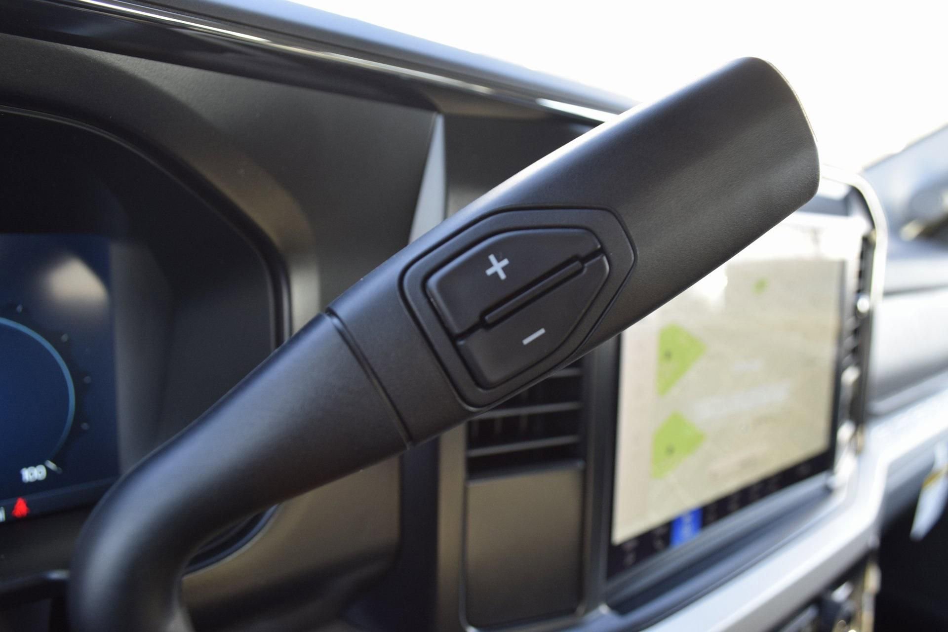 New 2026 Ford F250 XLT w/ XLT Premium Package AWD/4WD image 14