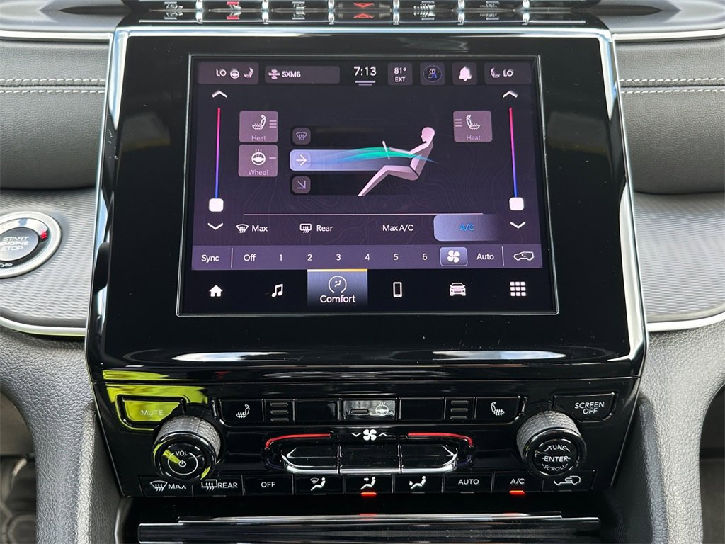 New 2025 Jeep Grand Cherokee Altitude image 22