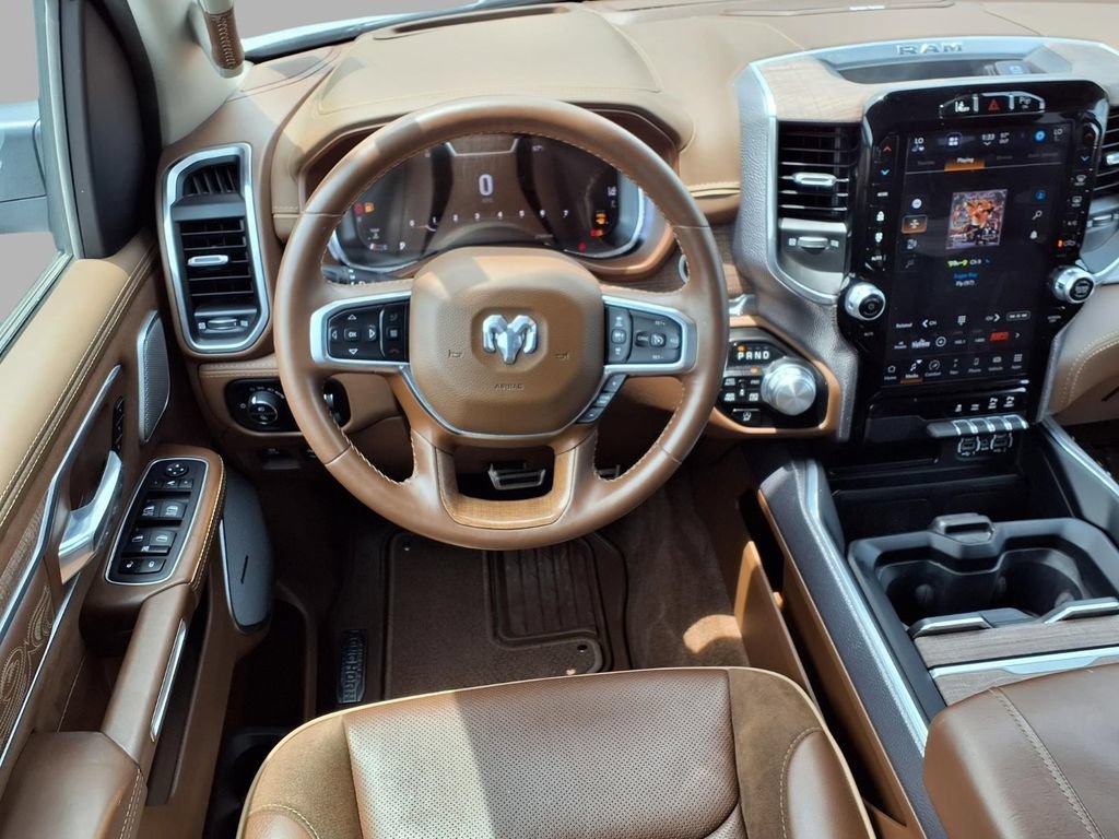 Used 2023 RAM 1500 Limited AWD/4WD image 4