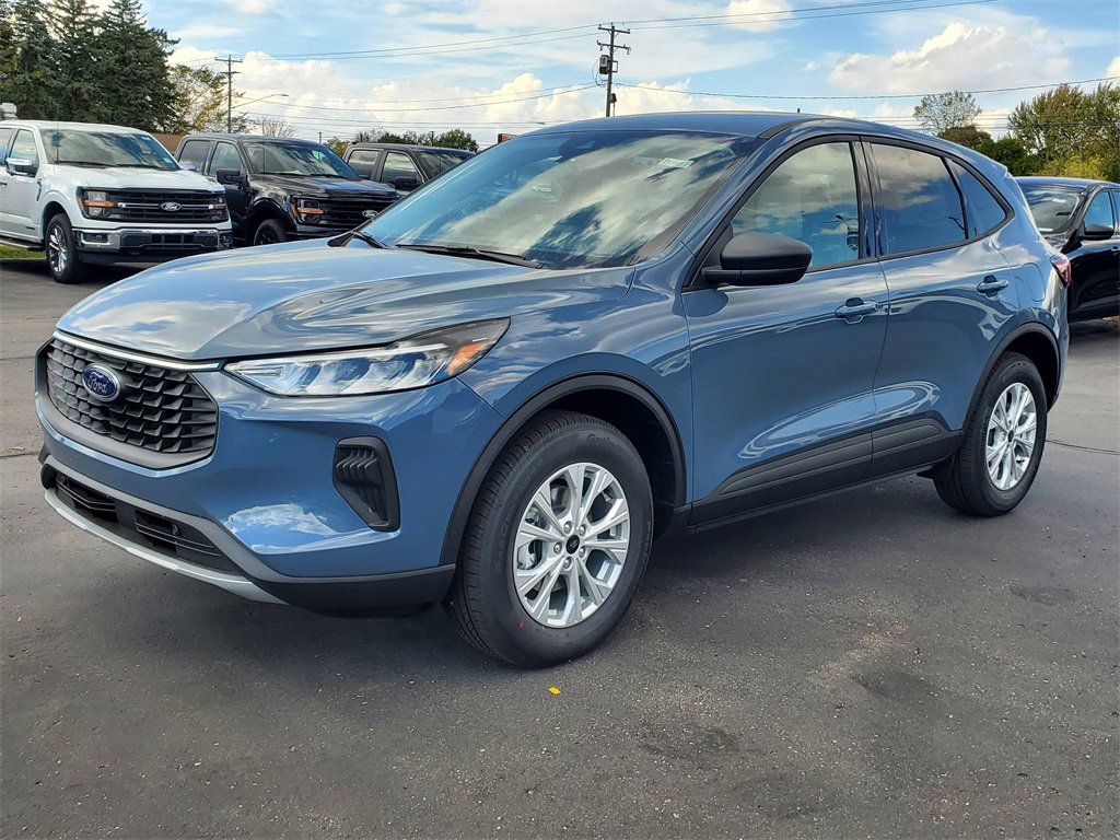 New 2026 Ford Escape Active image 3