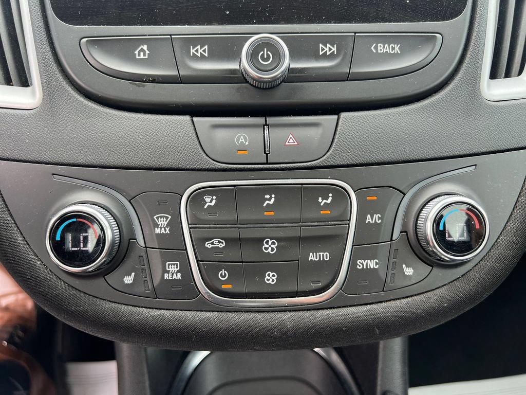 Used 2024 Chevrolet Malibu LT FWD image 26