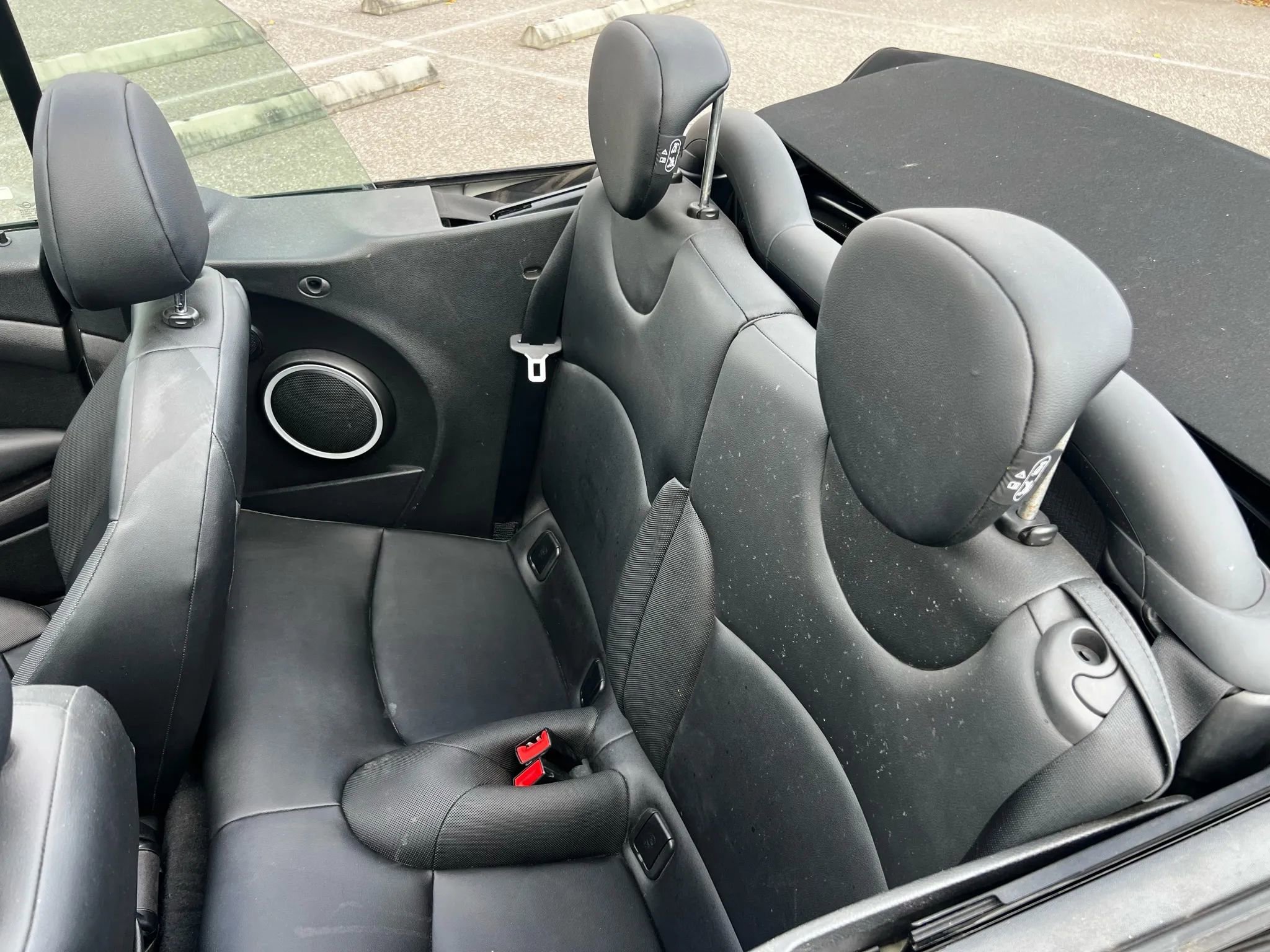 Used 2015 MINI Cooper Convertible image 10