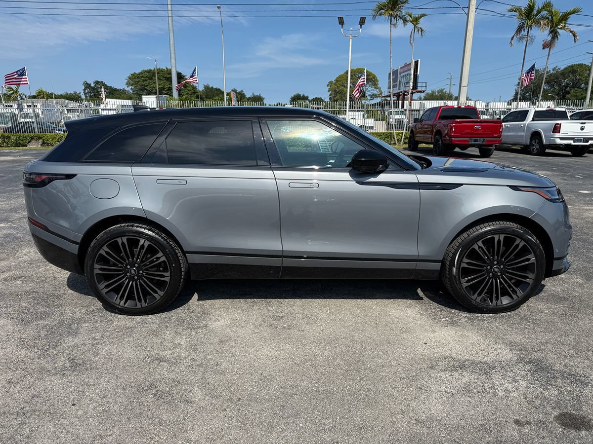 Used 2026 Land Rover Range Rover Velar Dynamic SE AWD/4WD image 9