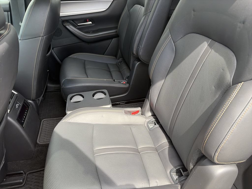 Used 2024 MAZDA CX-90 3.3 Turbo w/ Preferred Plus AWD/4WD image 27