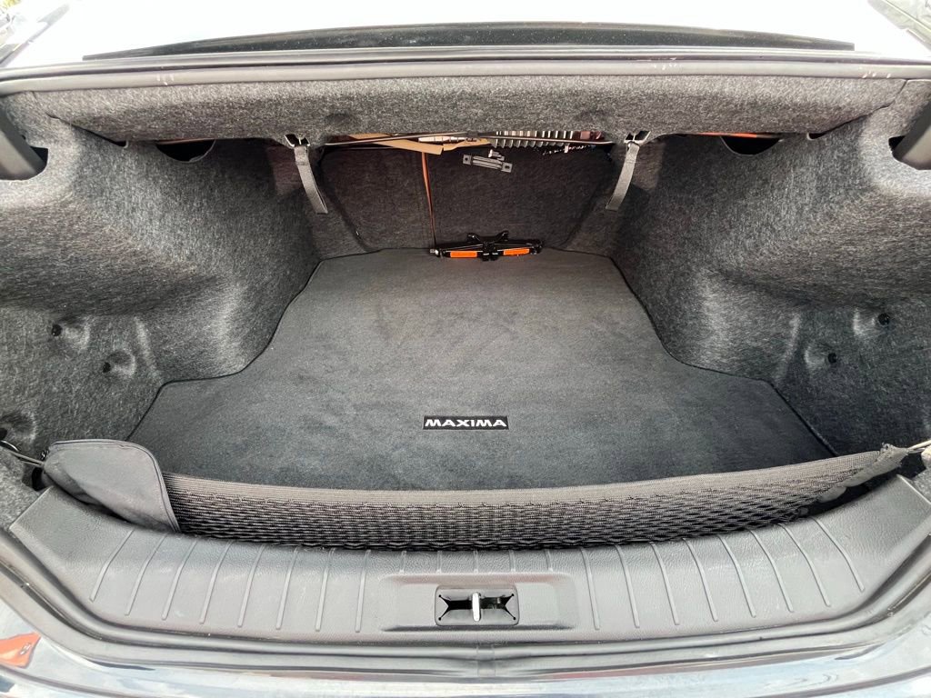 Used 2016 Nissan Maxima SR FWD image 18