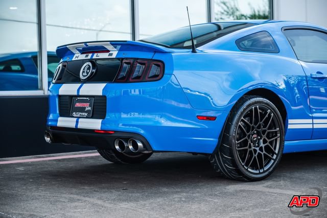 Used 2013 Ford Mustang Shelby GT500 RWD image 45