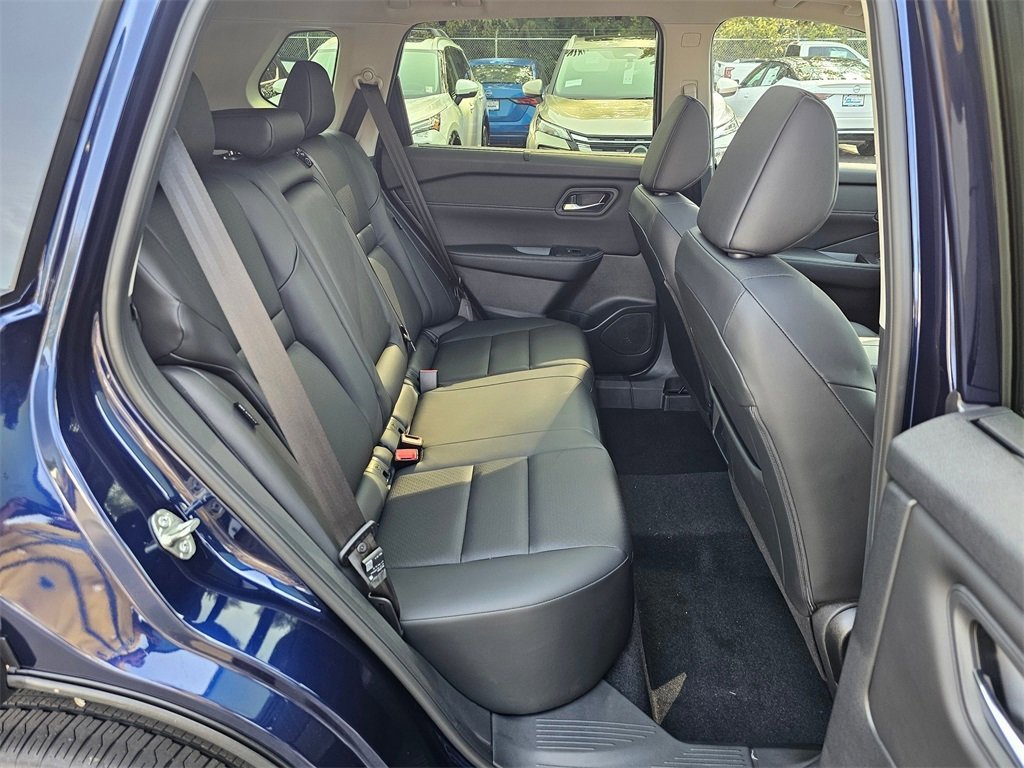New 2026 Nissan Rogue SV image 24