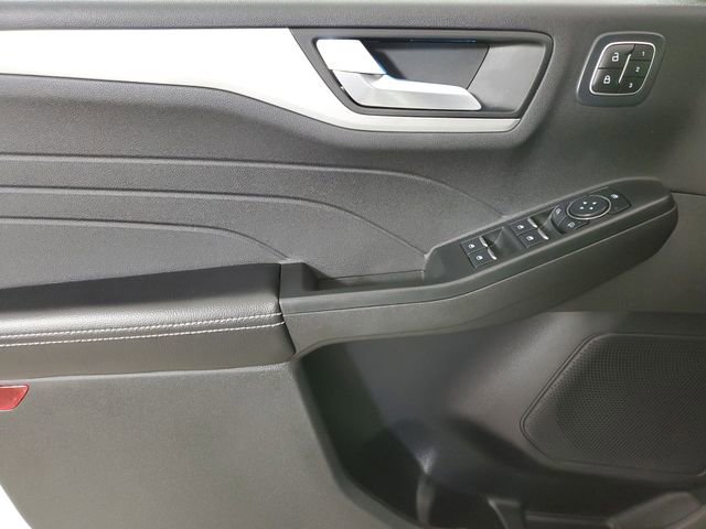 Used 2023 Ford Escape Platinum w/ Premium Technology Package image 20
