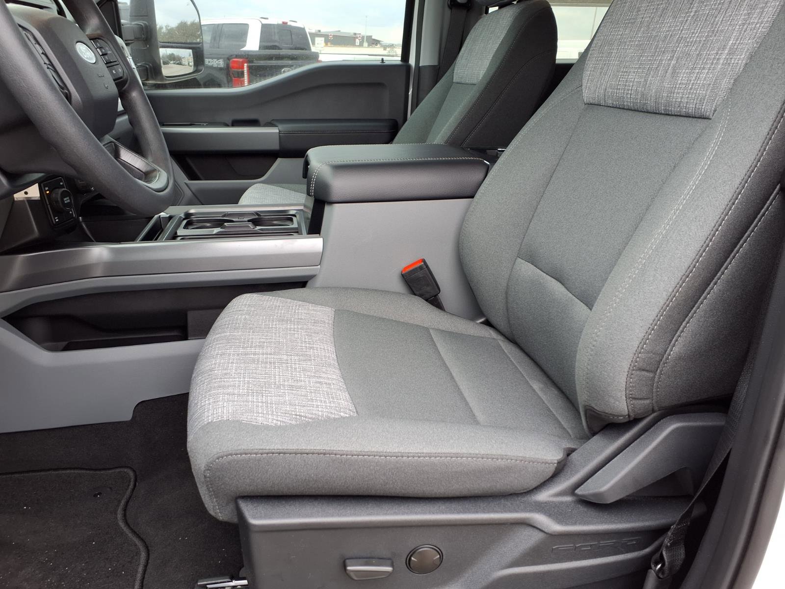 New 2026 Ford F250 XLT image 7