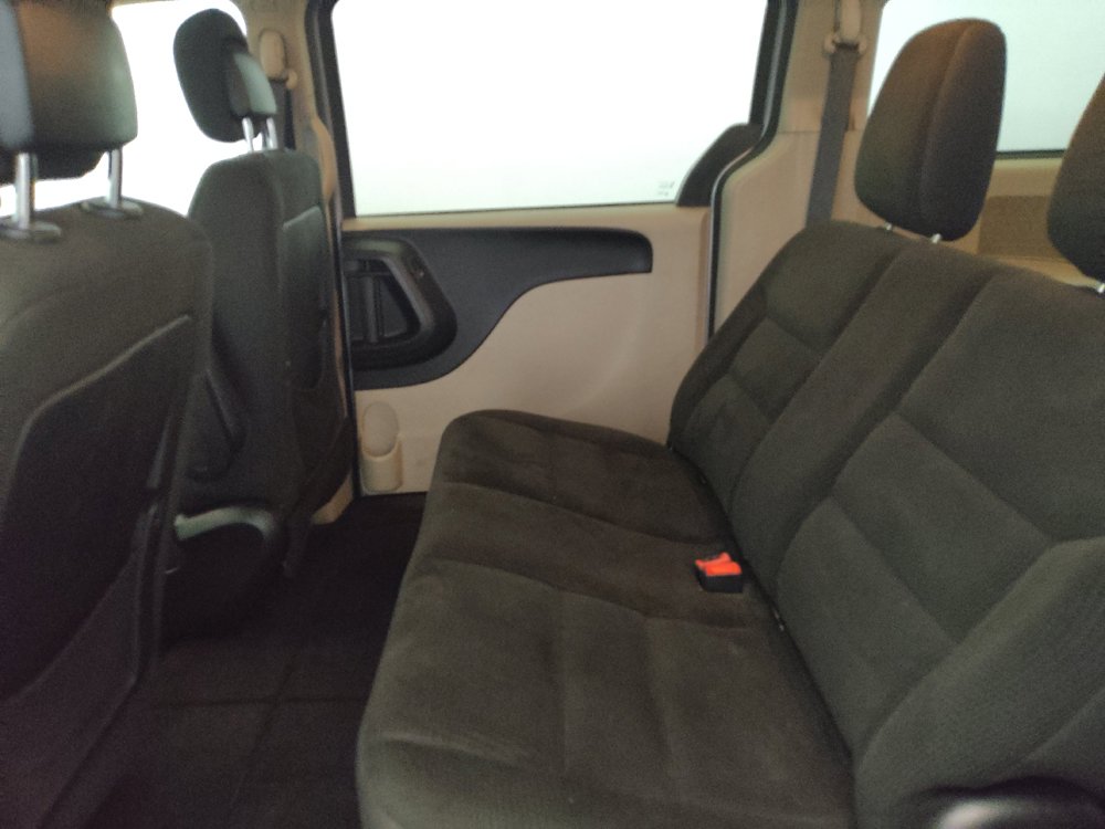 Used 2017 Dodge Grand Caravan SE w/ Power Window Group FWD image 18