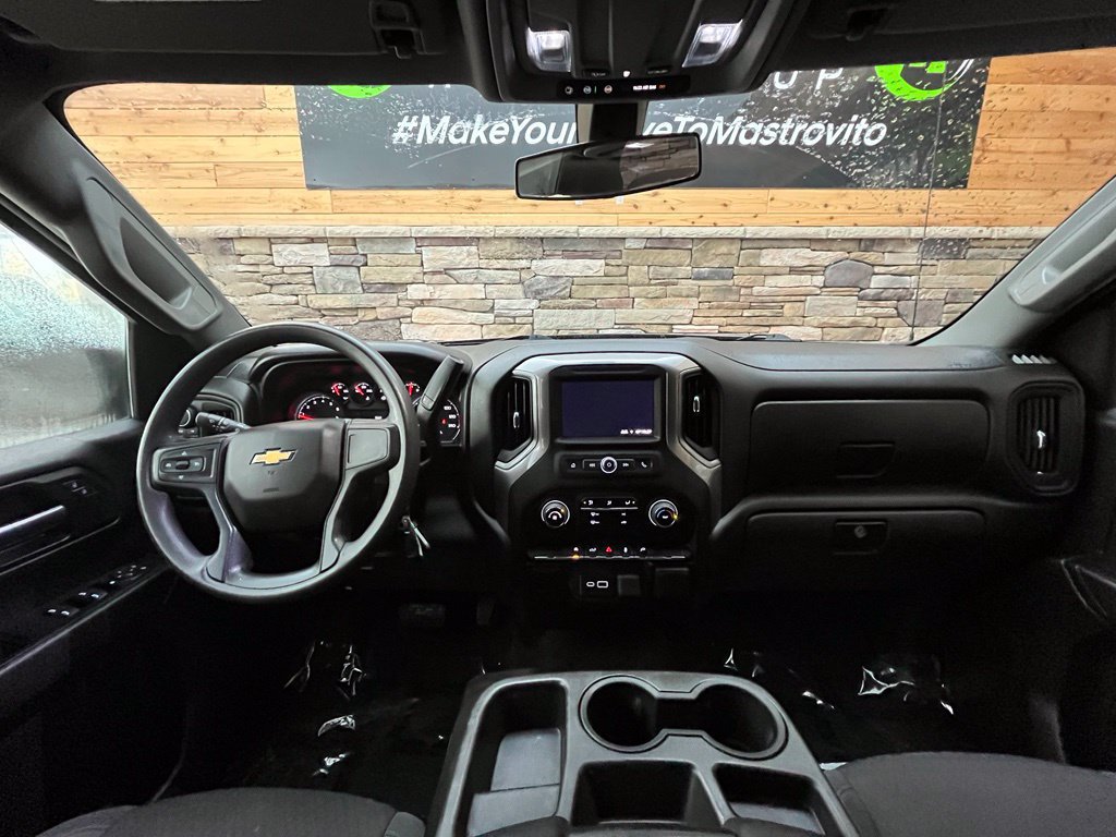 Used 2022 Chevrolet Silverado 1500 Custom AWD/4WD image 25