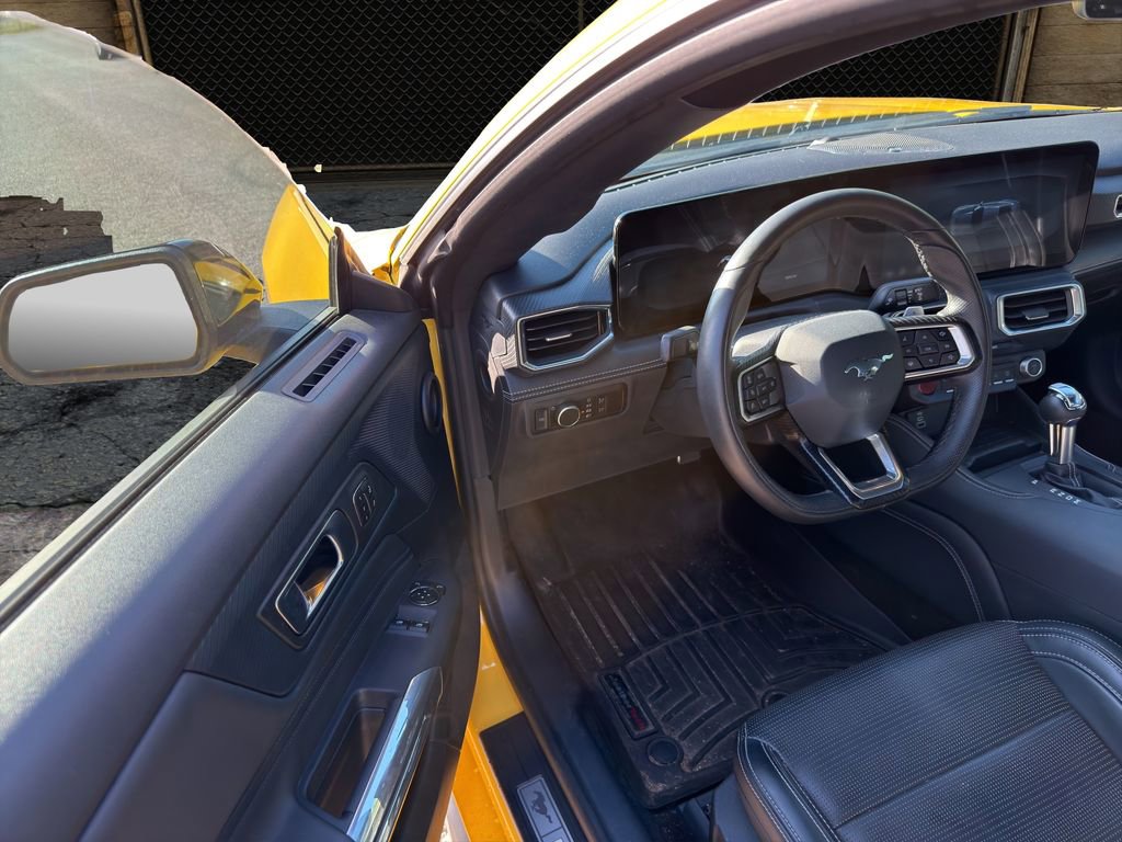 Used 2024 Ford Mustang GT Premium RWD image 5