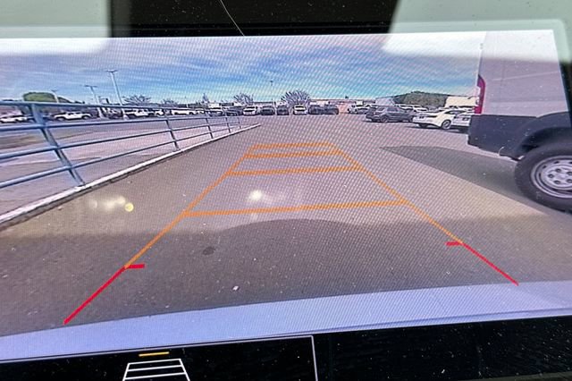 Used 2024 Chevrolet Malibu LT image 22