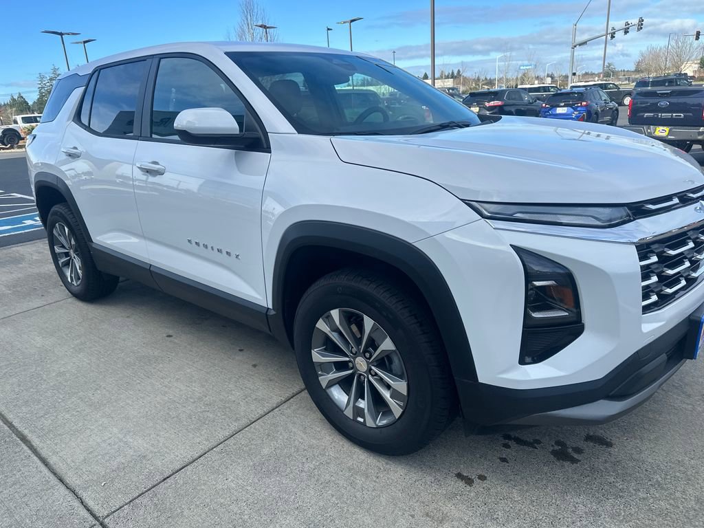 Used 2025 Chevrolet Equinox LT image 6