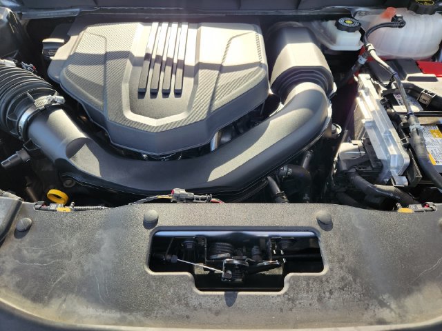 Used 2025 GMC Acadia Denali w/ Super Cruise Package FWD image 32