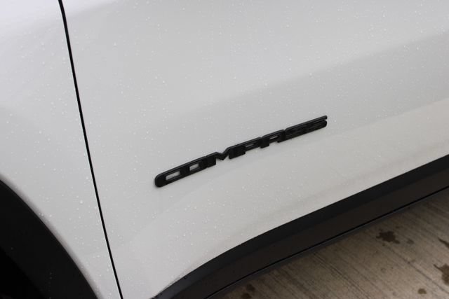 New 2026 Jeep Compass Limited w/ Sun, Sound & Navigation Group AWD/4WD image 7