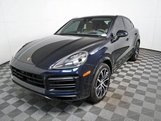 Certified 2023 Porsche Cayenne S AWD/4WD image 1