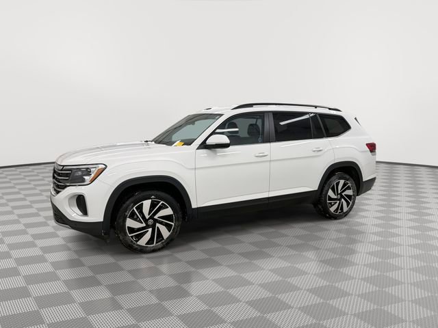 Used 2025 Volkswagen Atlas SE AWD/4WD image 5