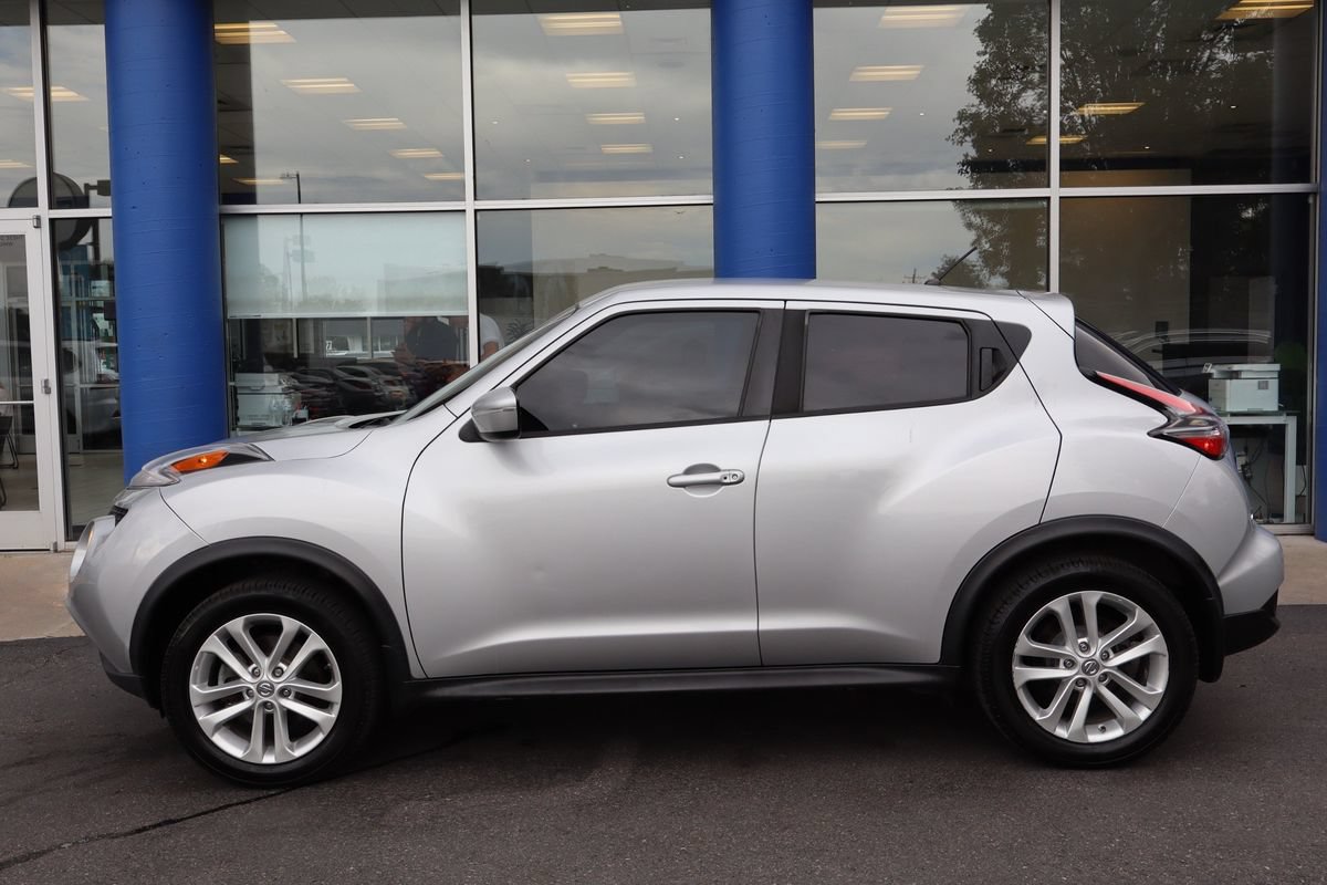 Used 2016 Nissan Juke S AWD/4WD image 2