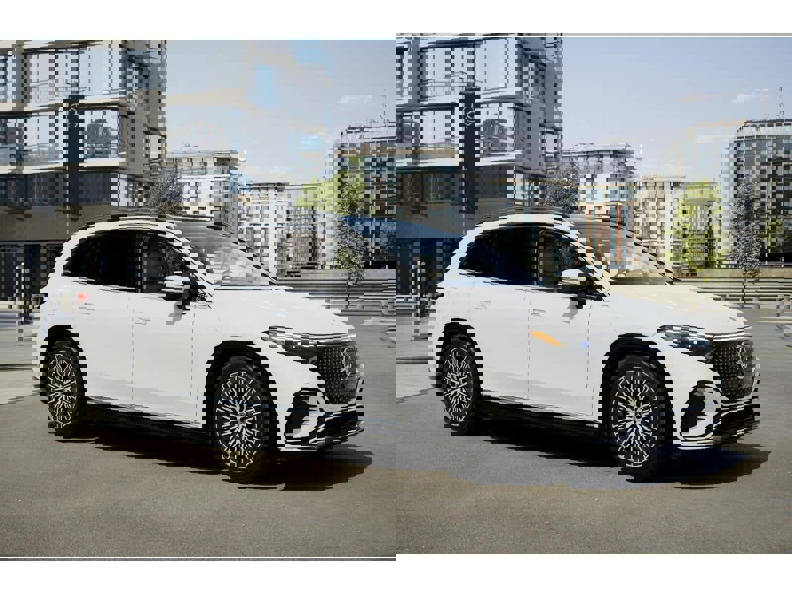 New 2026 Mercedes-Benz EQS 400 4MATIC SUV image 11