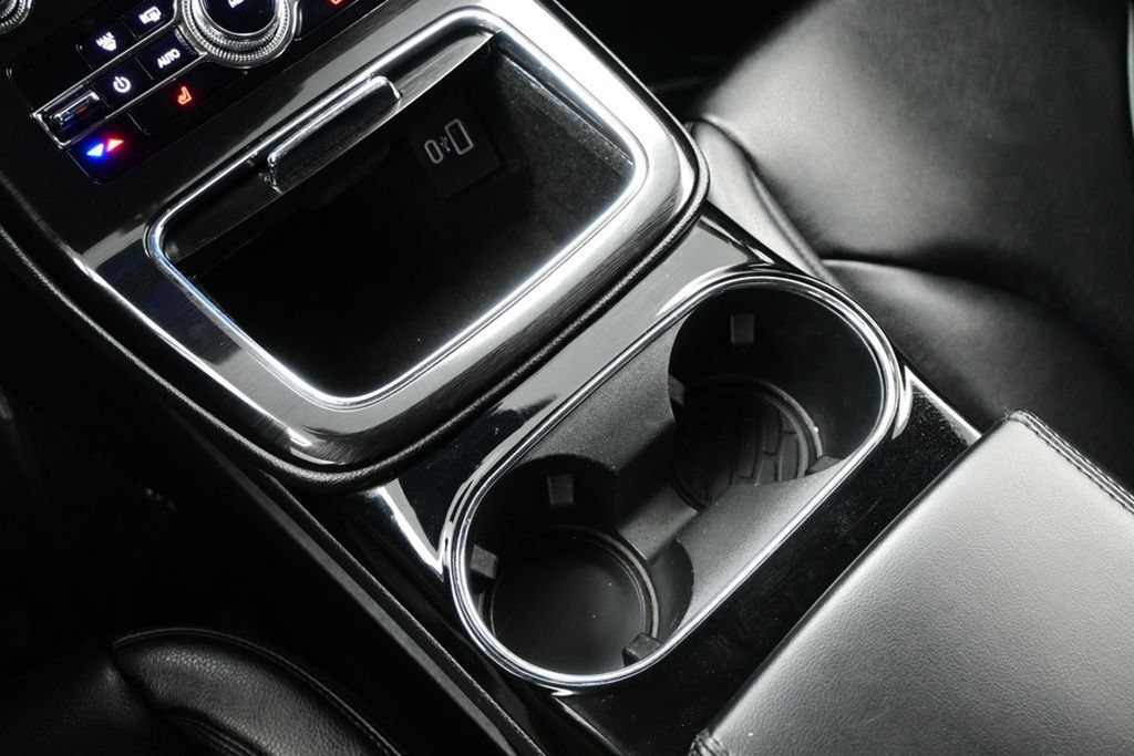 Used 2023 Lincoln Nautilus FWD w/ Premium Package image 24