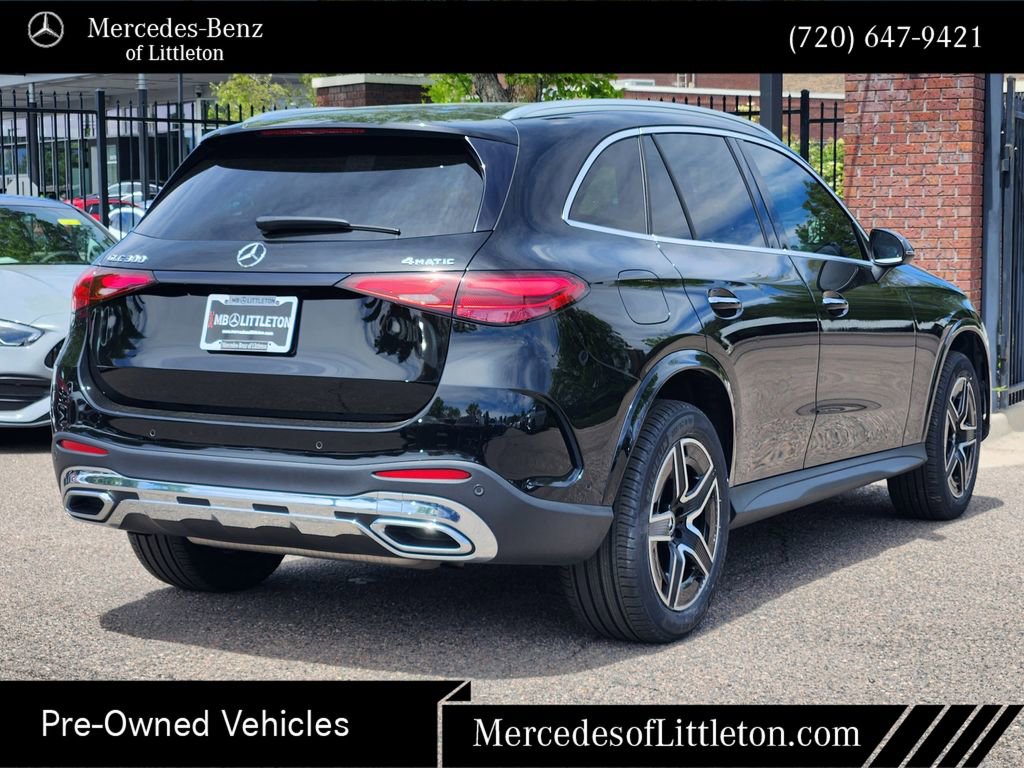 Used 2023 Mercedes-Benz GLC 300 4MATIC image 7