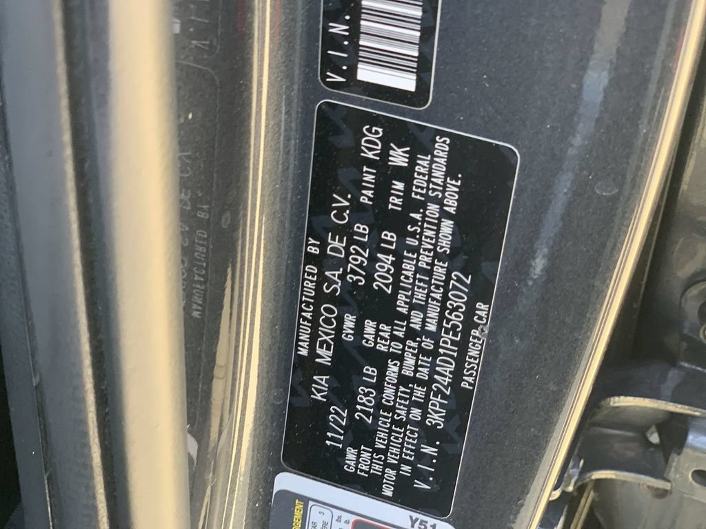 Used 2023 Kia Forte LXS w/ LXS Technology Package FWD image 32