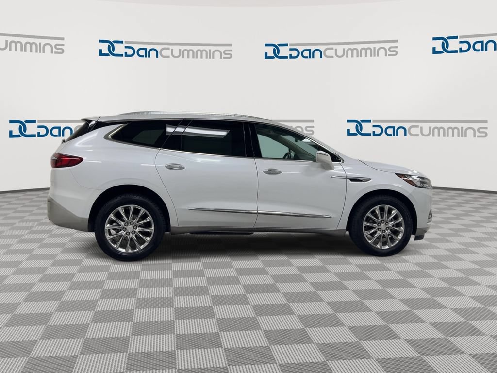Used 2020 Buick Enclave Premium w/ Sun and Sites Package AWD/4WD image 9
