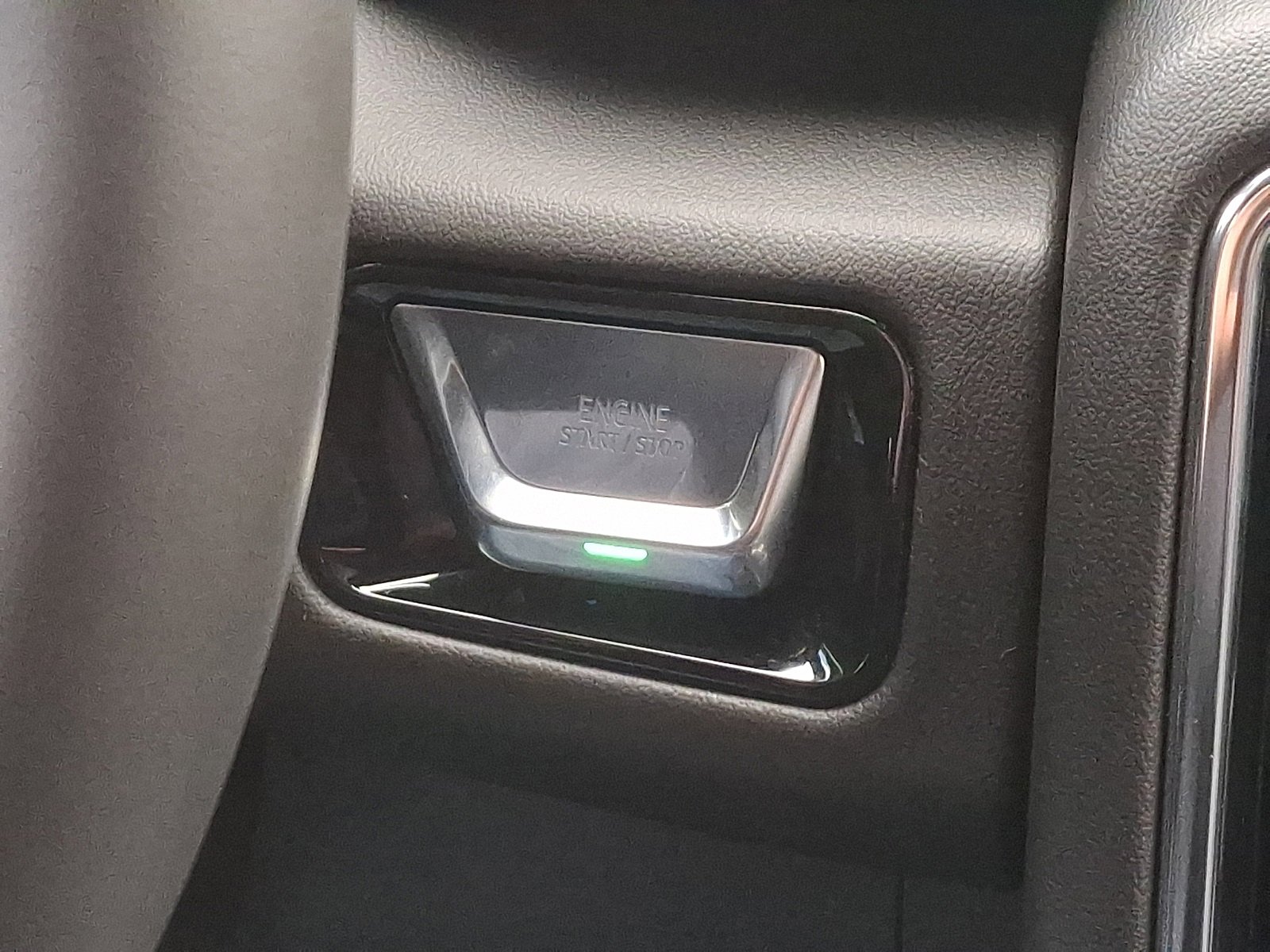 New 2026 GMC Yukon XL Elevation image 23