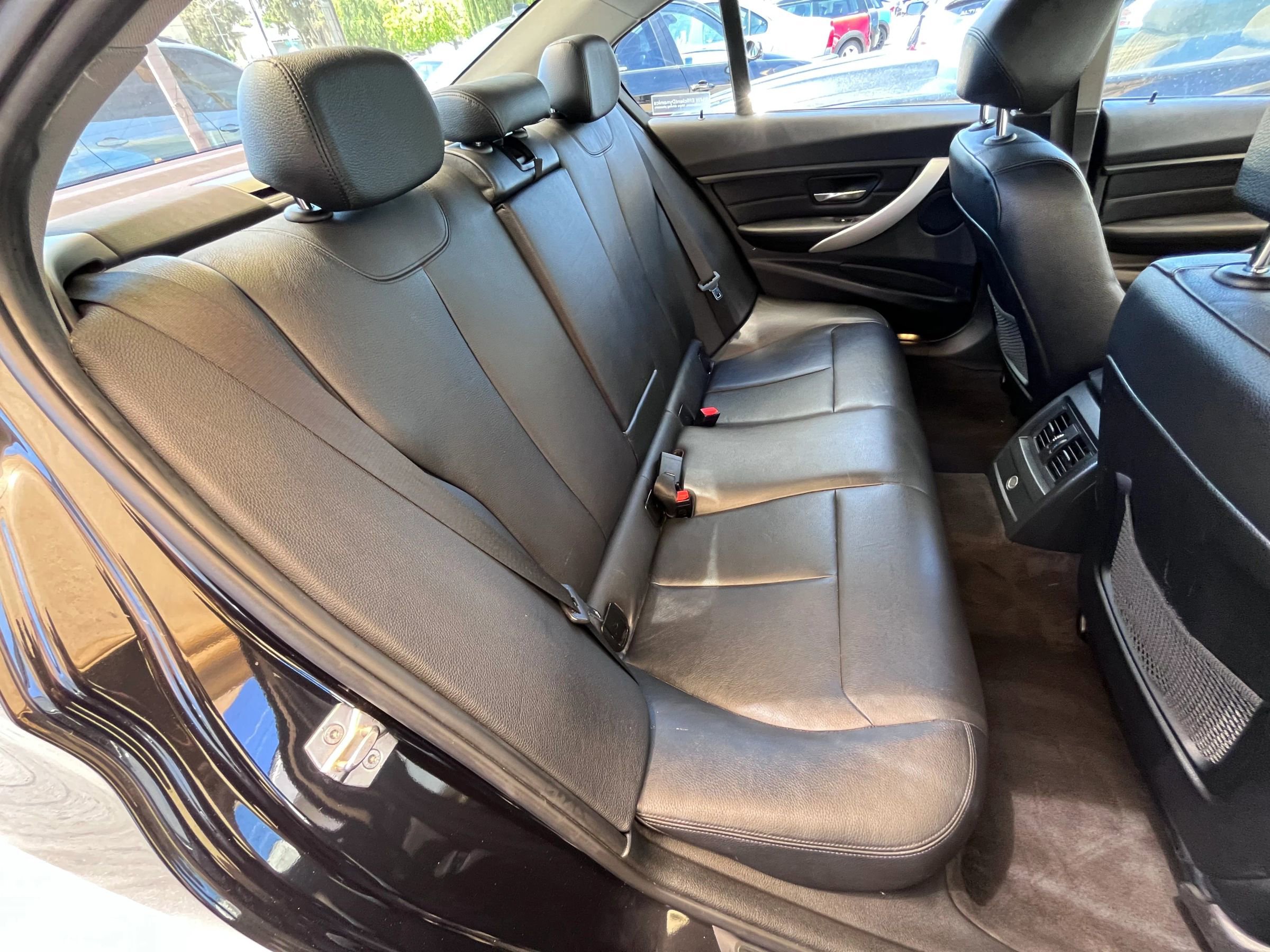 Used 2013 BMW 328i Sedan RWD image 16