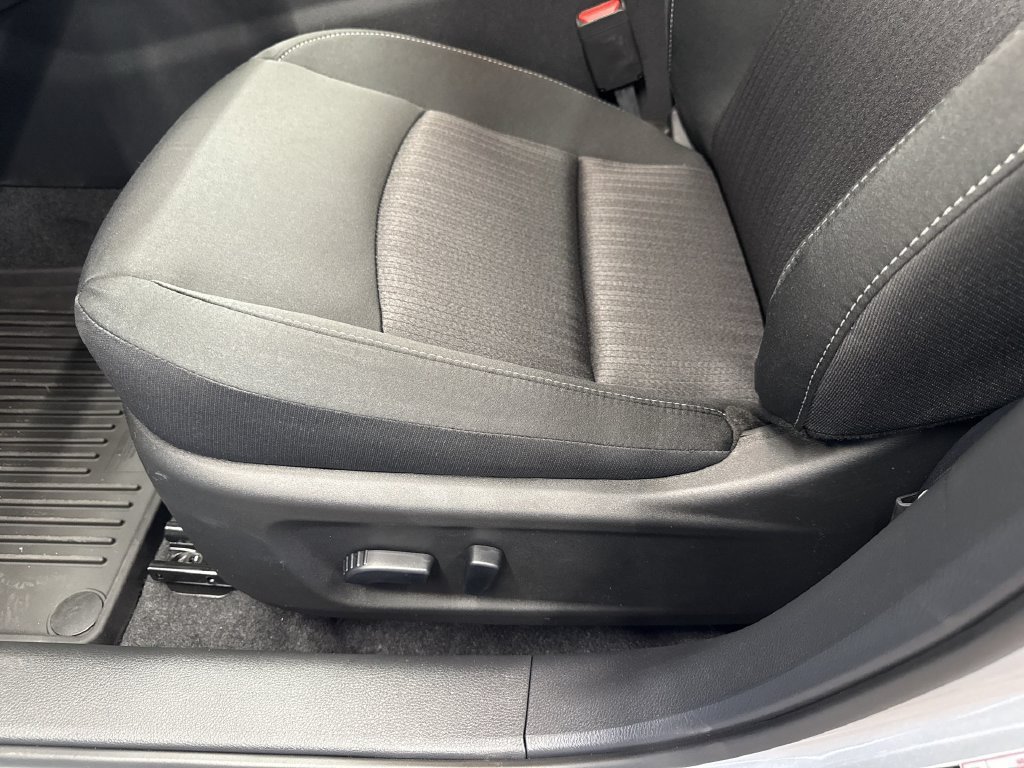 New 2026 Nissan Altima 2.5 SV FWD image 14