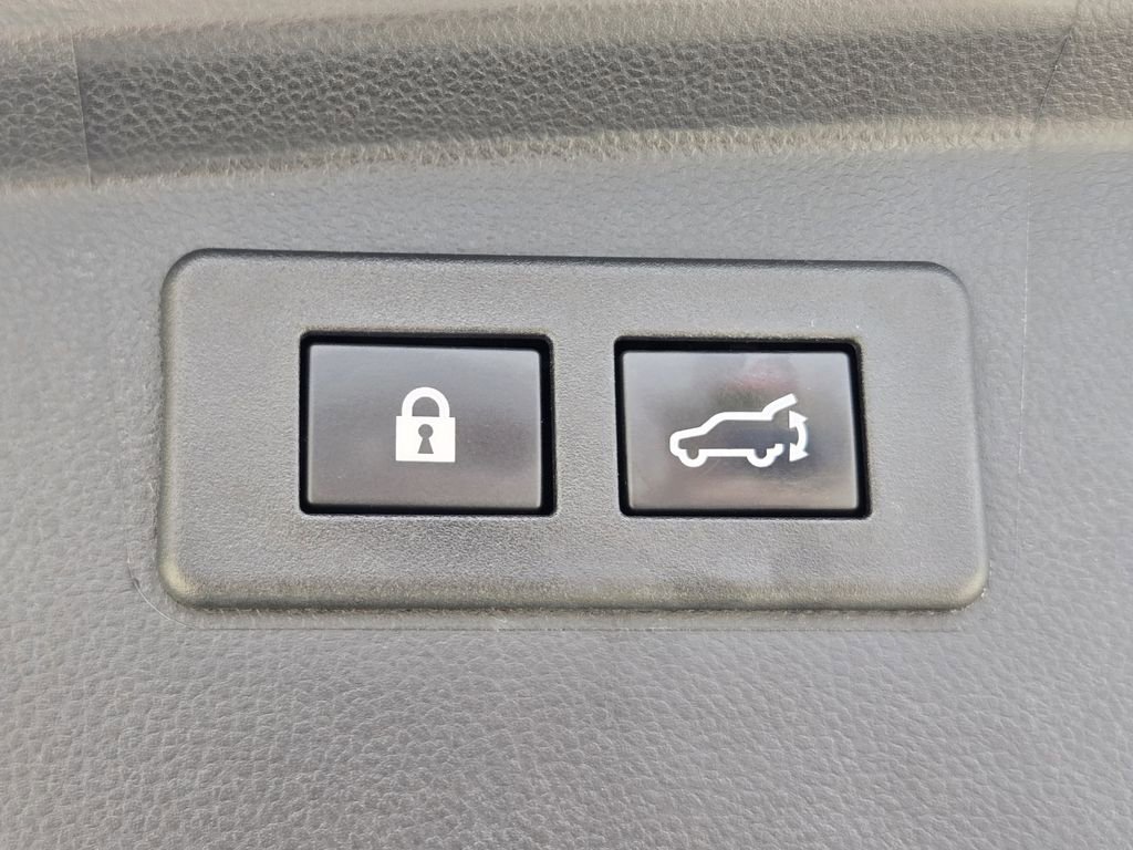 Used 2022 Subaru Outback Premium AWD/4WD image 14