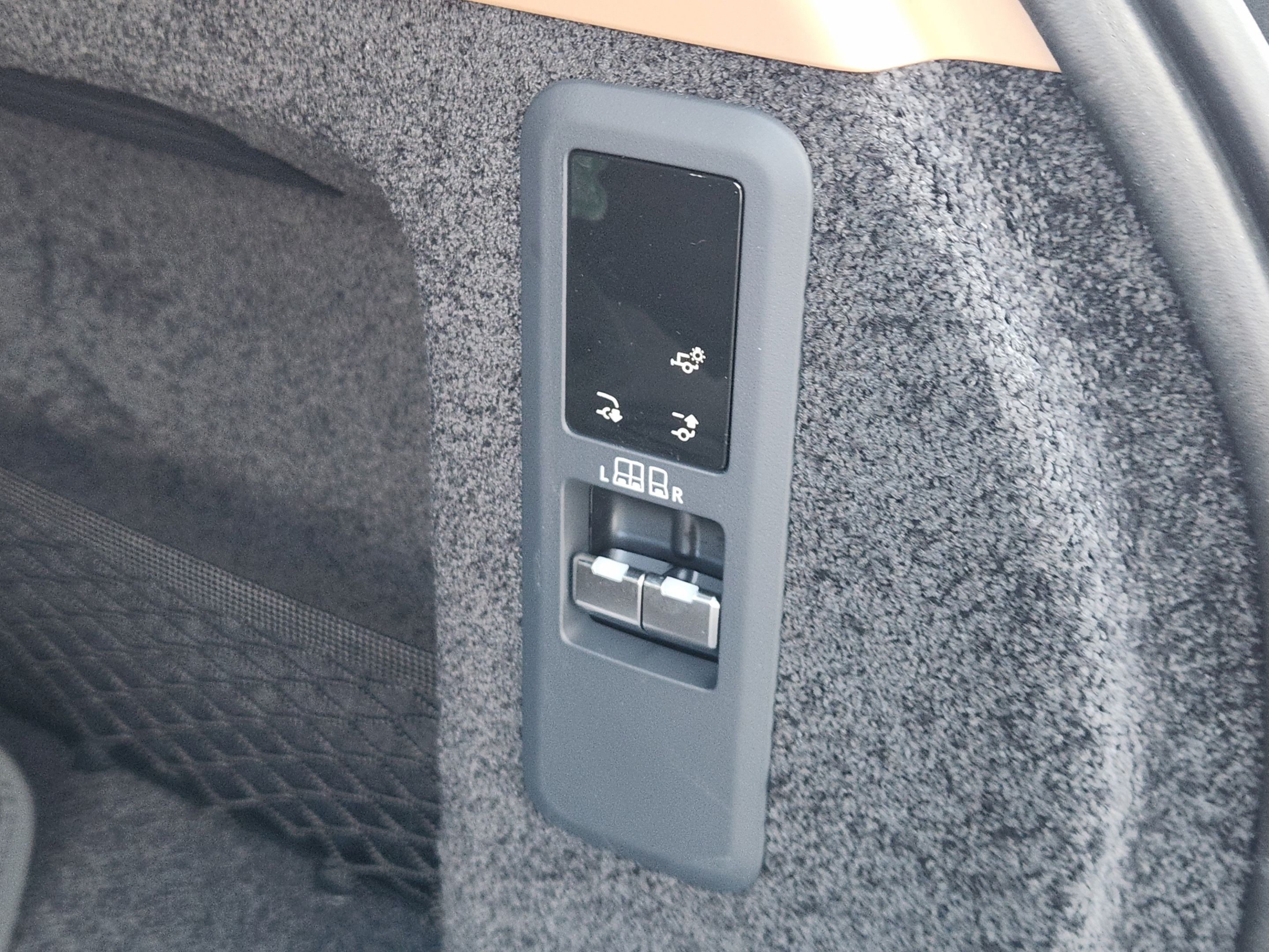 New 2026 Land Rover Range Rover SE AWD/4WD image 28