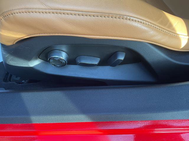 Used 2020 Chevrolet Corvette Stingray 2LT w/ 2LT Preferred Equipment Group image 7