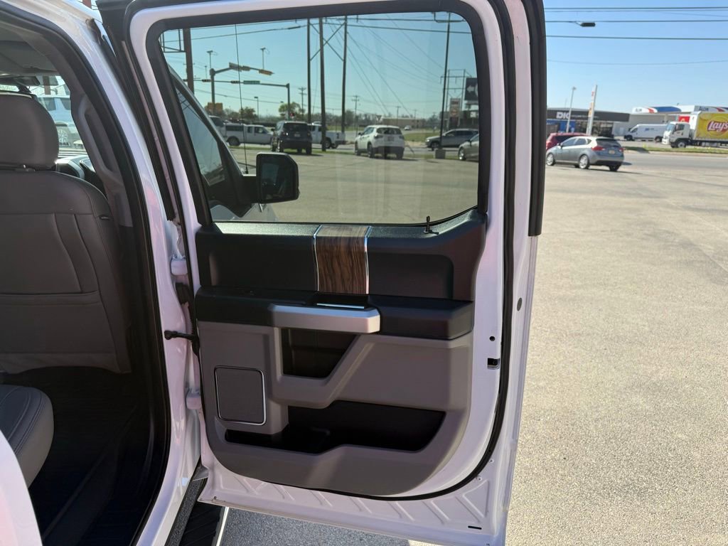 Used 2019 Ford F150 Lariat w/ Equipment Group 501A Mid image 20