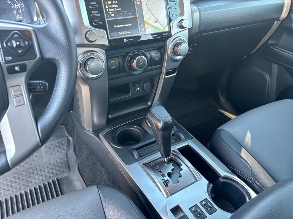 Used 2022 Toyota 4Runner SR5 Premium image 22