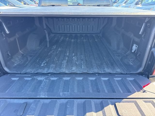 Used 2023 Chevrolet Colorado ZR2 w/ ZR2 Convenience Package III AWD/4WD image 7