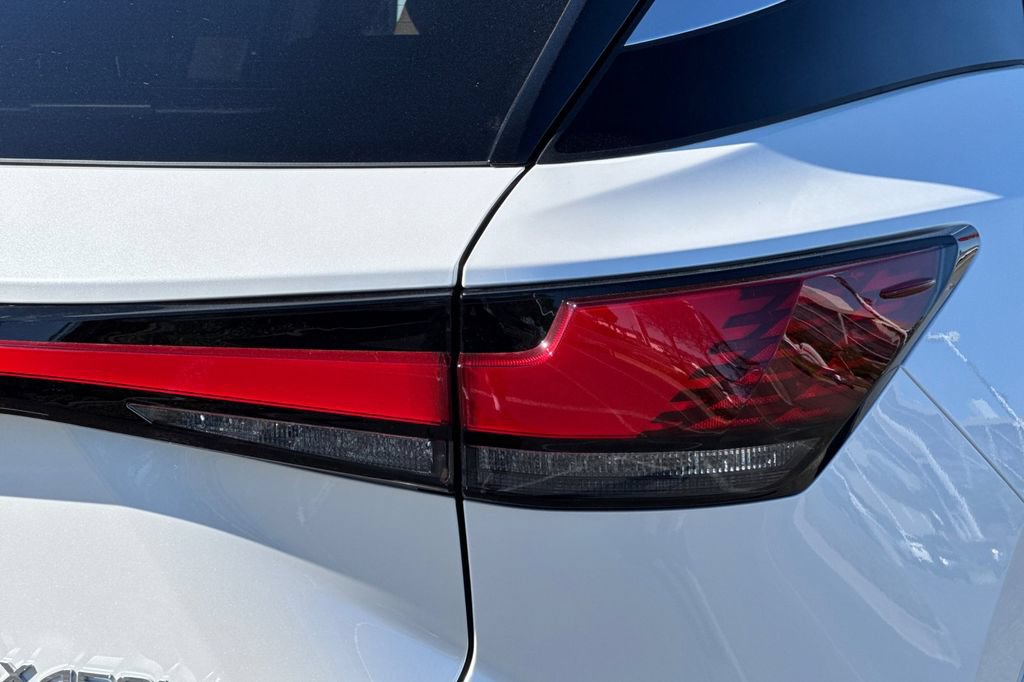 New 2026 Lexus RX 450h AWD image 26