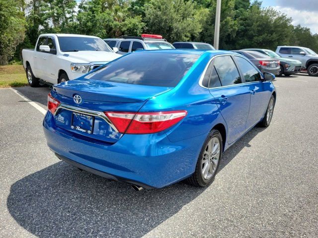 Used 2017 Toyota Camry SE FWD image 10