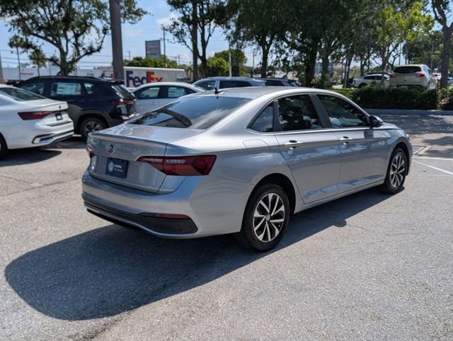 Certified 2022 Volkswagen Jetta S FWD image 12