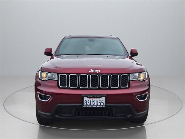 Used 2020 Jeep Grand Cherokee Laredo image 2